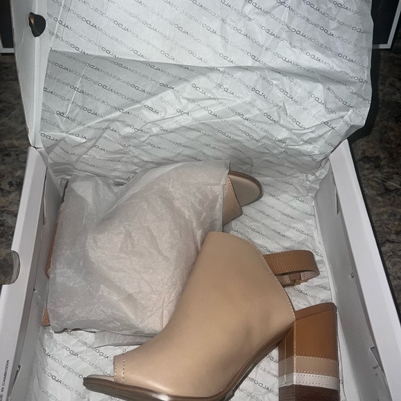 ALDO Cartiera Bone Block Heel Size 7 - Picture 16 of 16